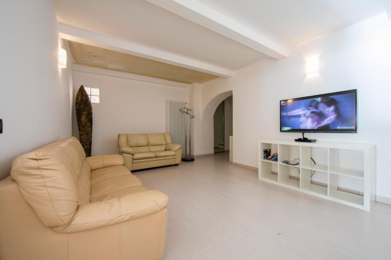 Menaggio Tosca Apartments Екстер'єр фото