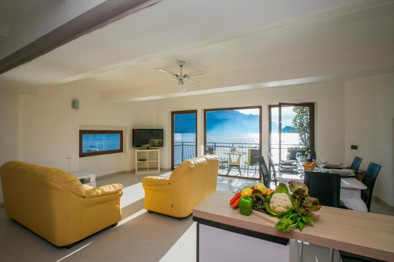 Menaggio Tosca Apartments Екстер'єр фото