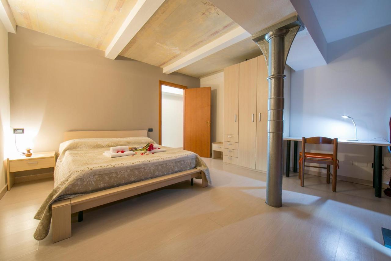 Menaggio Tosca Apartments Екстер'єр фото