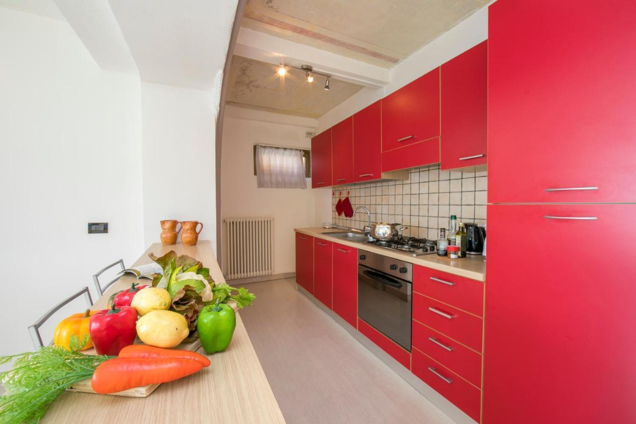 Menaggio Tosca Apartments Екстер'єр фото